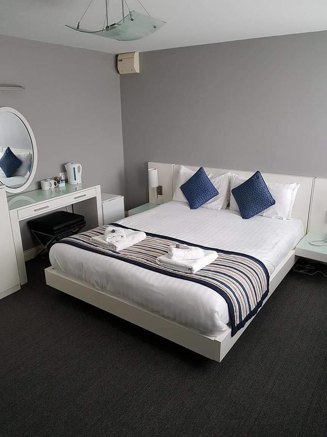 Riviera Hotel Уэймут Экстерьер фото